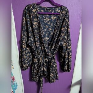 147. Bloom Chic Navy Brown Purple Floral Tie Long Sleeve Tunic Blouse 4X 26